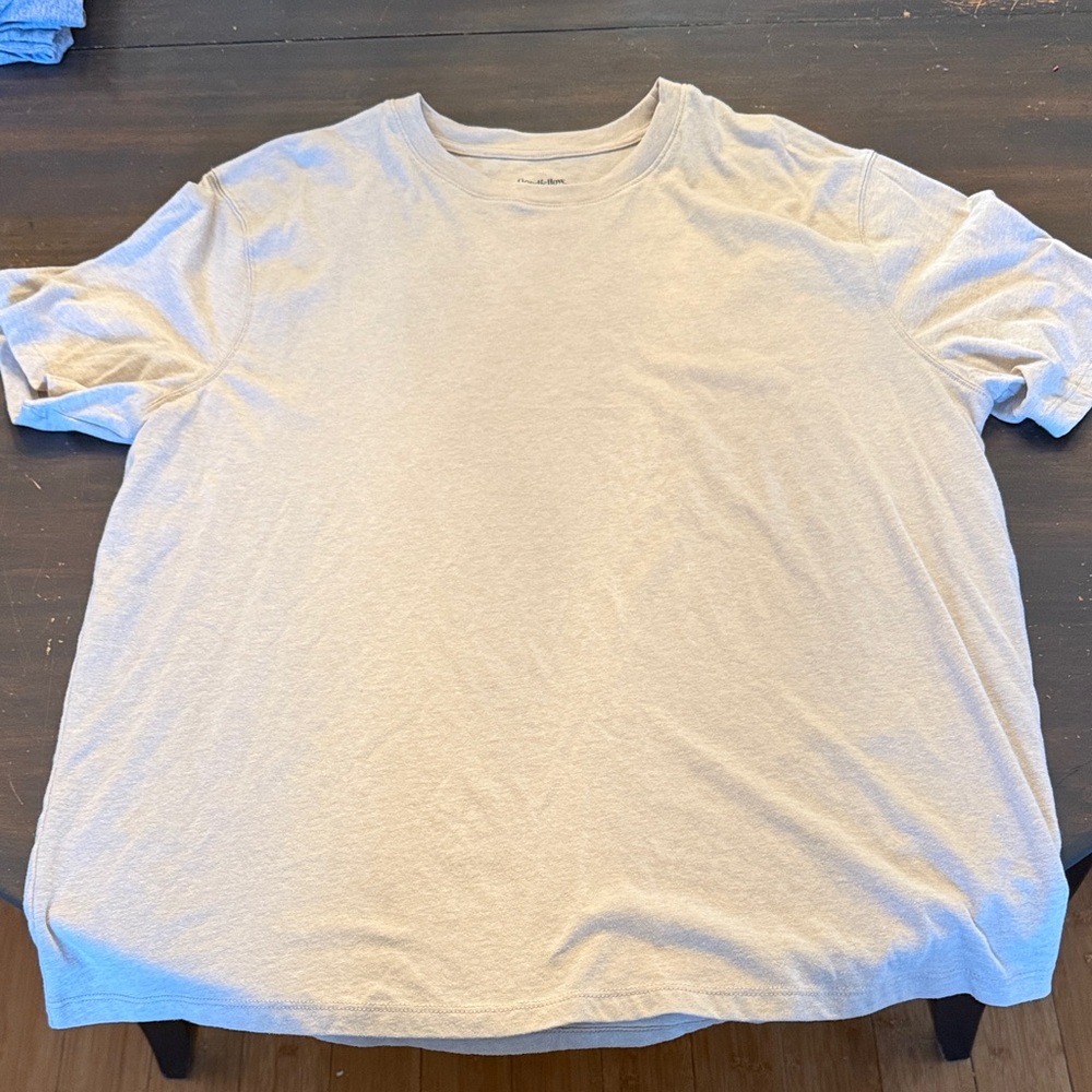 Goodfellow & Co Light Gray Short Sleeve Tee
